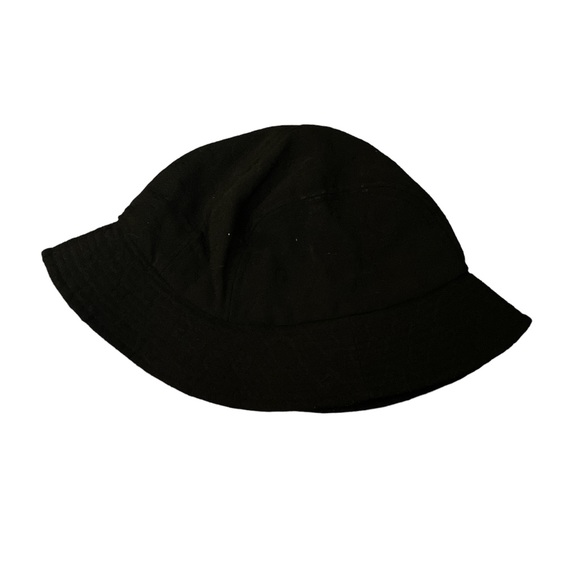 gucci bucket hat - Picture 2 of 3